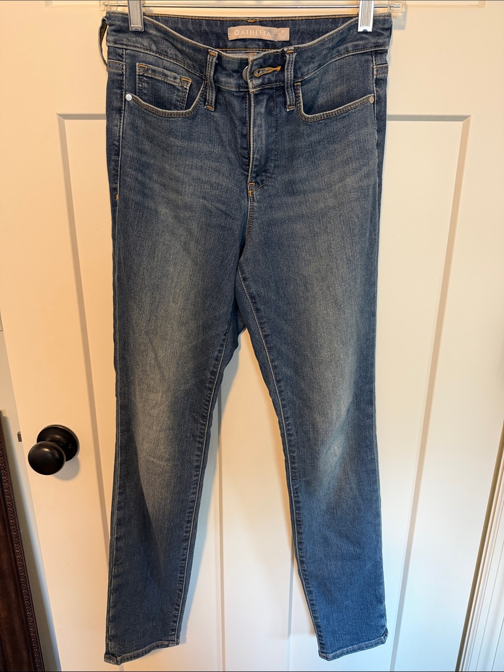Athleta Women’s Straight Leg Jeans in Medium Blue Wash